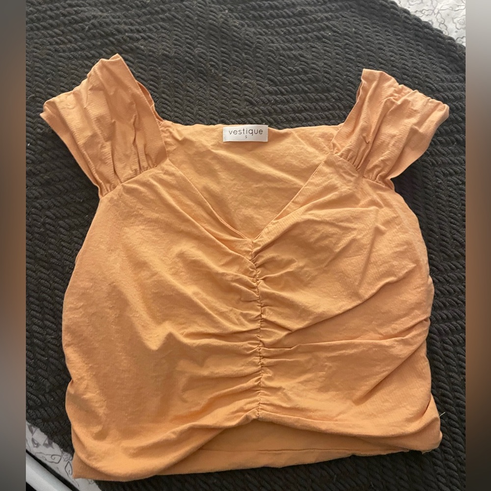 Orange top